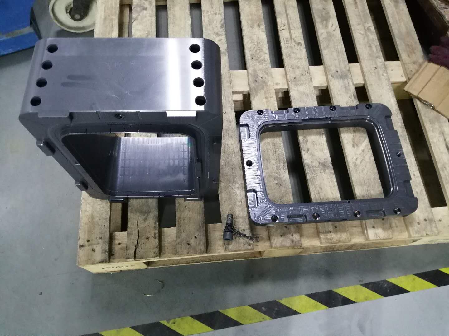 注塑模具碳化钛涂层