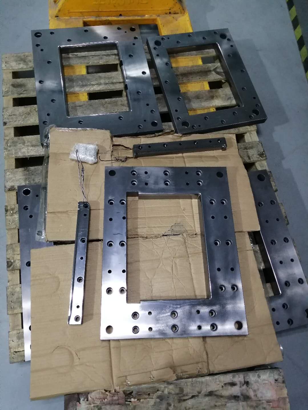 冲压模具涂层