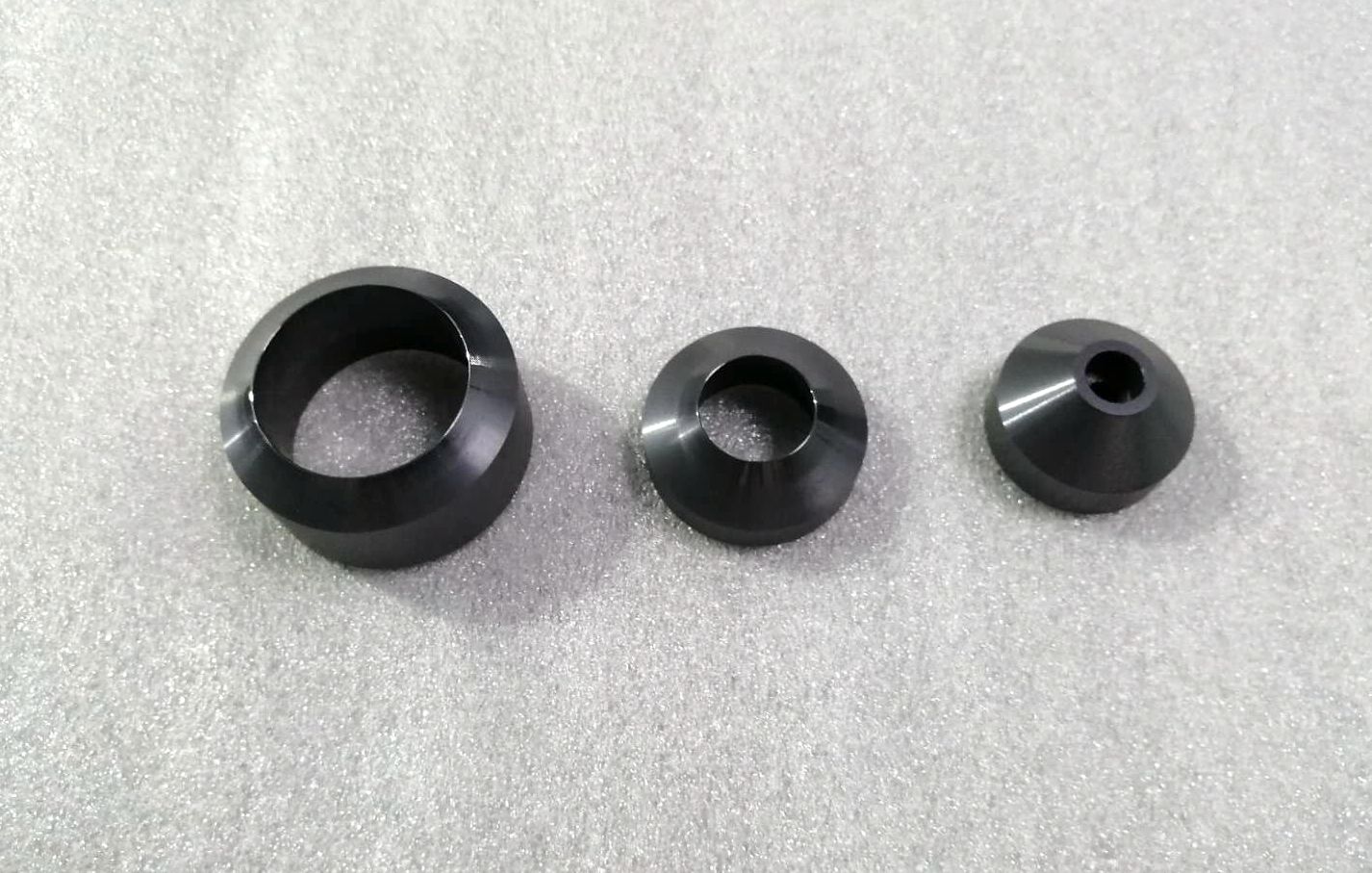 钨钢精密模具配件黑钛